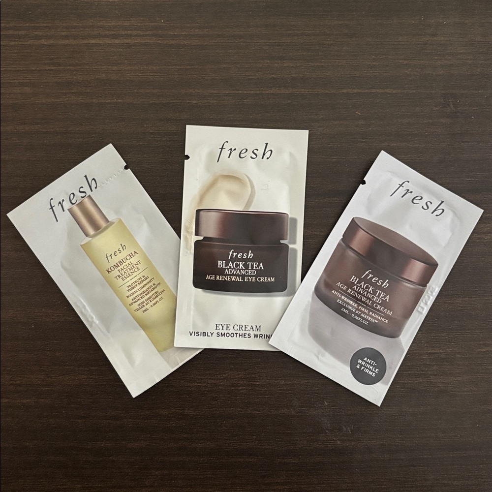 Beauty Samples Bundle ✨ - Picture 3 of 6